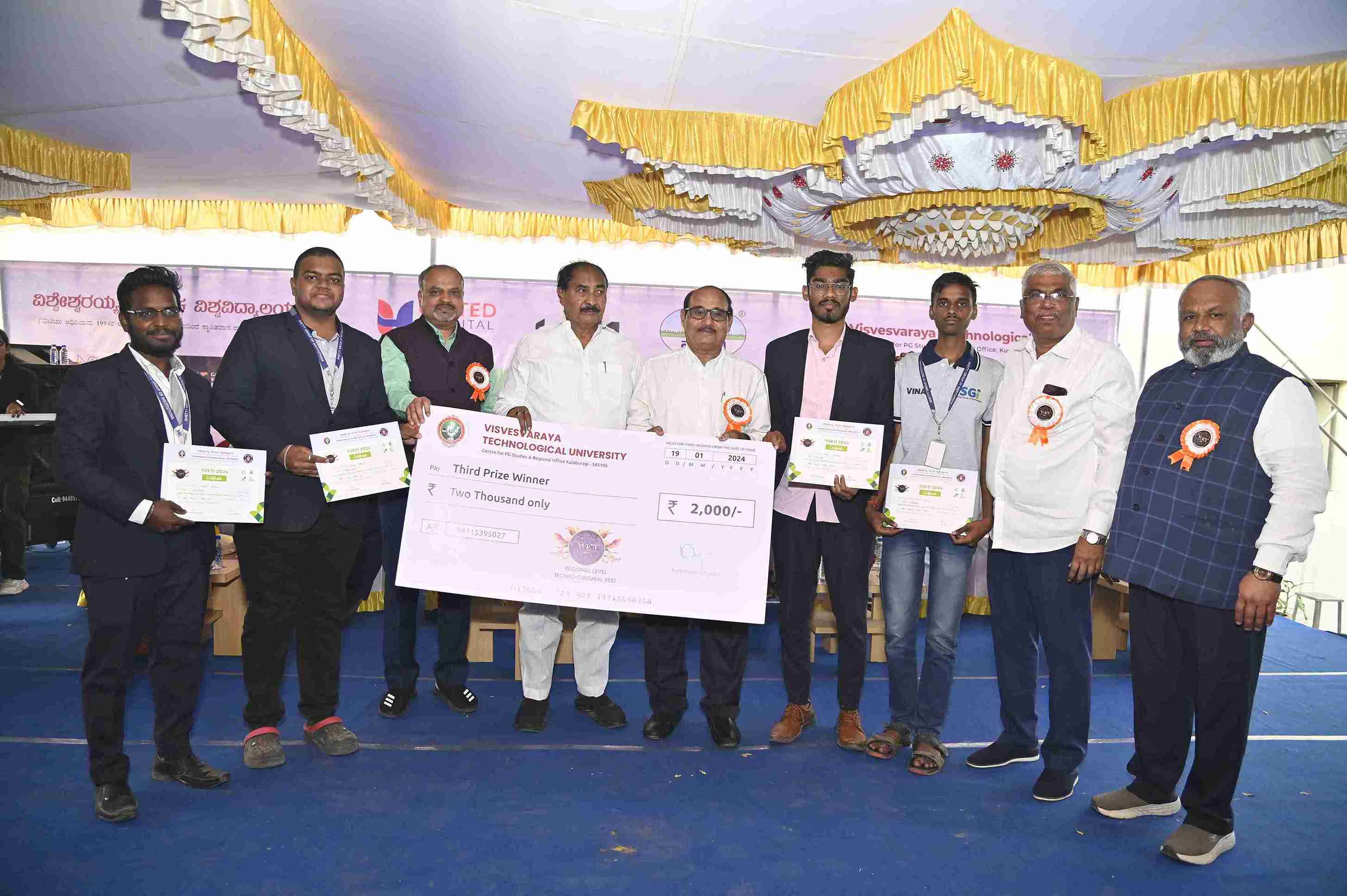Awards Ceremony Image 3